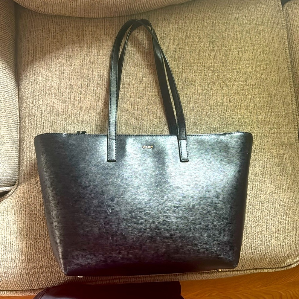 DKNY black bag